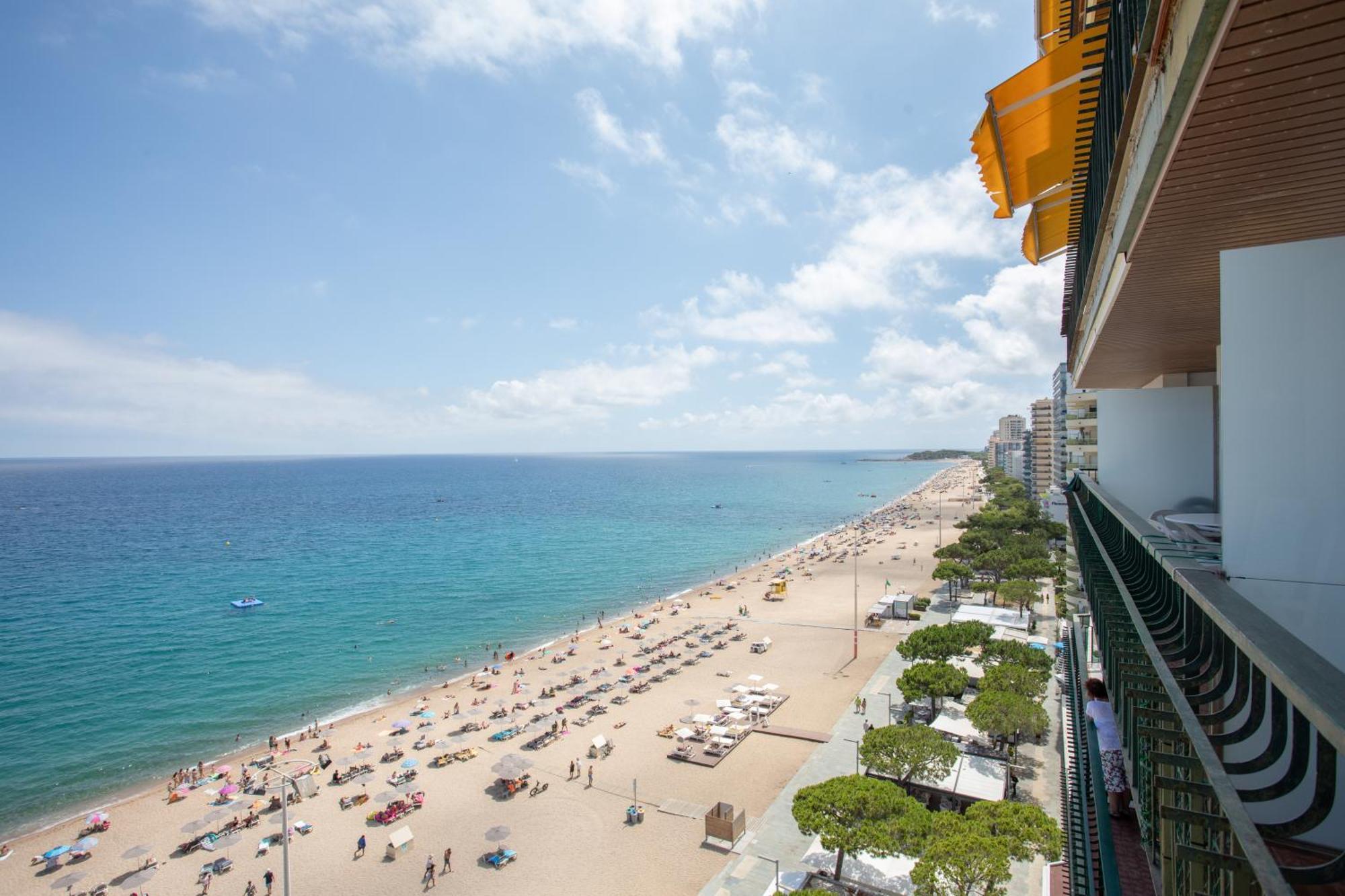 Pis Embaixador 1A Linea De Mar Apartment ปลาตจาดาโร ภายนอก รูปภาพ